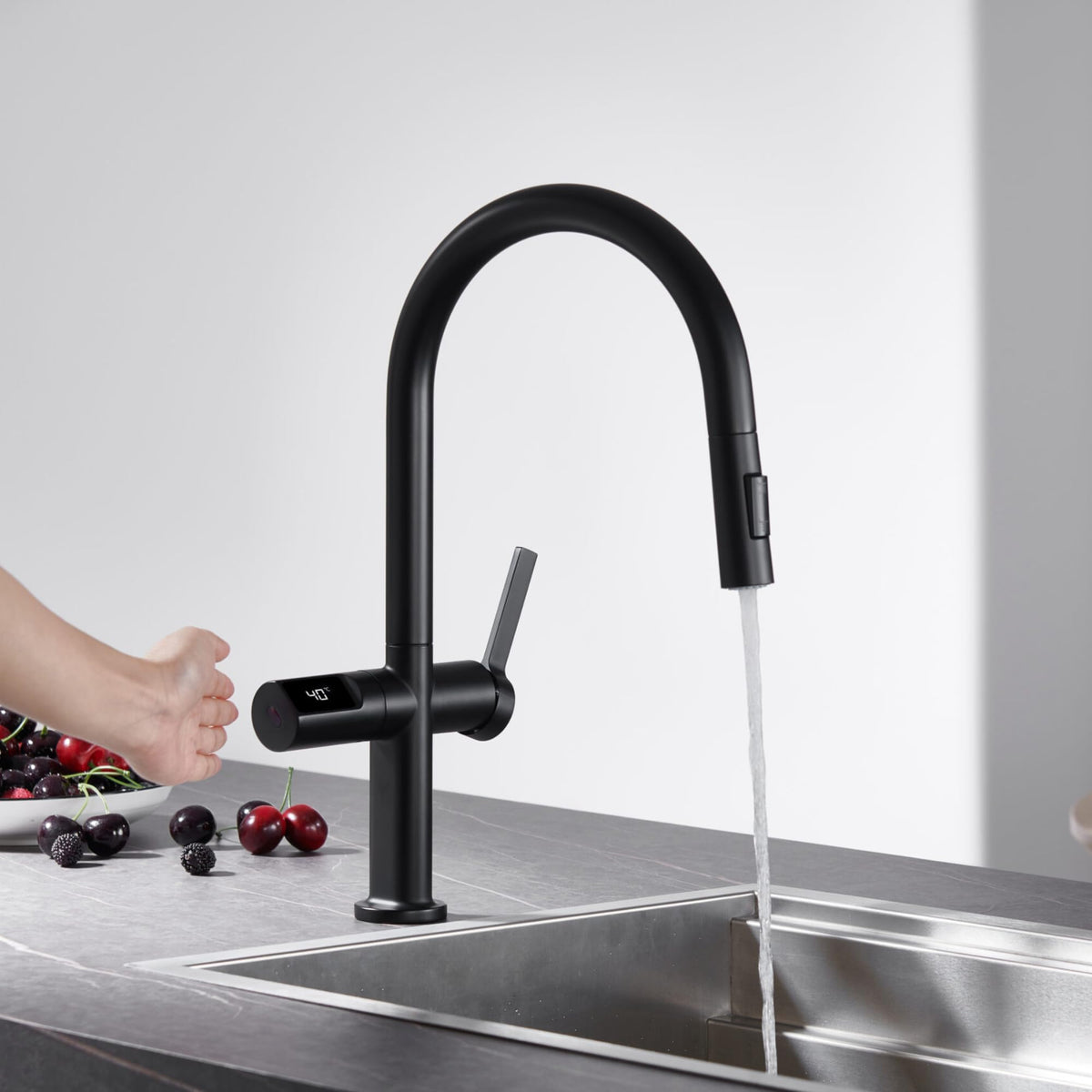 GRIFO DE COCINA EXTRAÍBLE CON DIFUSOR SERIE TURÍN