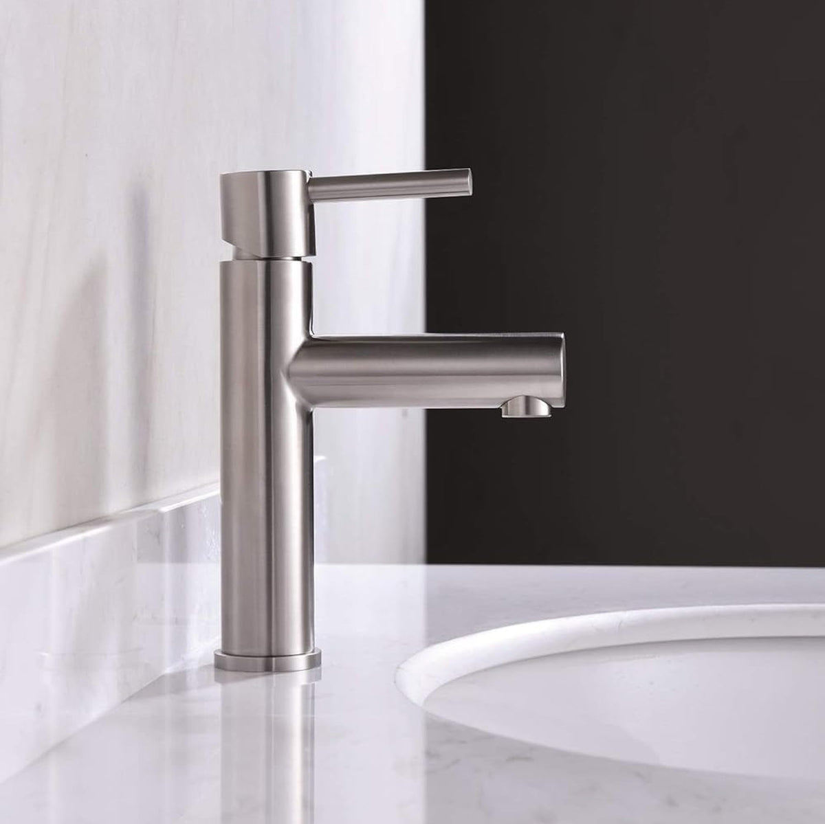 GRIFO LAVABO CAÑO BAJO MONOMANDO SERIE MOSCÚ