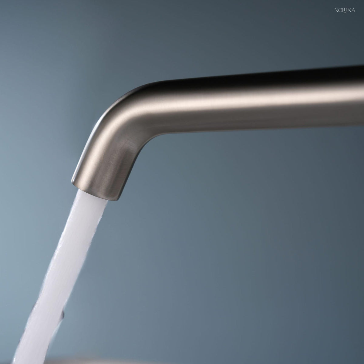 GRIFO LAVABO CAÑO ALTO MONOMANDO SERIE GÉNOVA