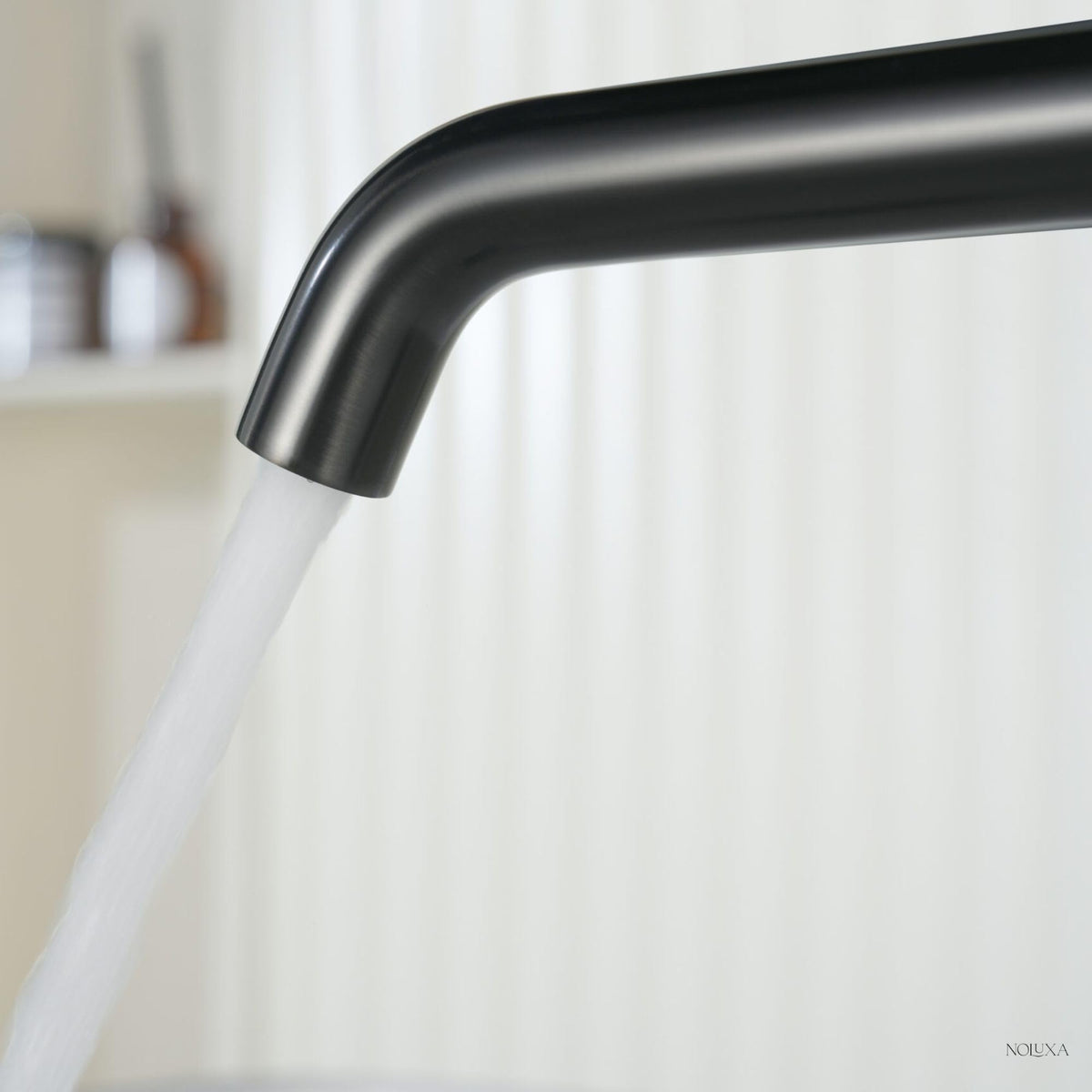 GRIFO LAVABO CAÑO ALTO MONOMANDO SERIE BLESS