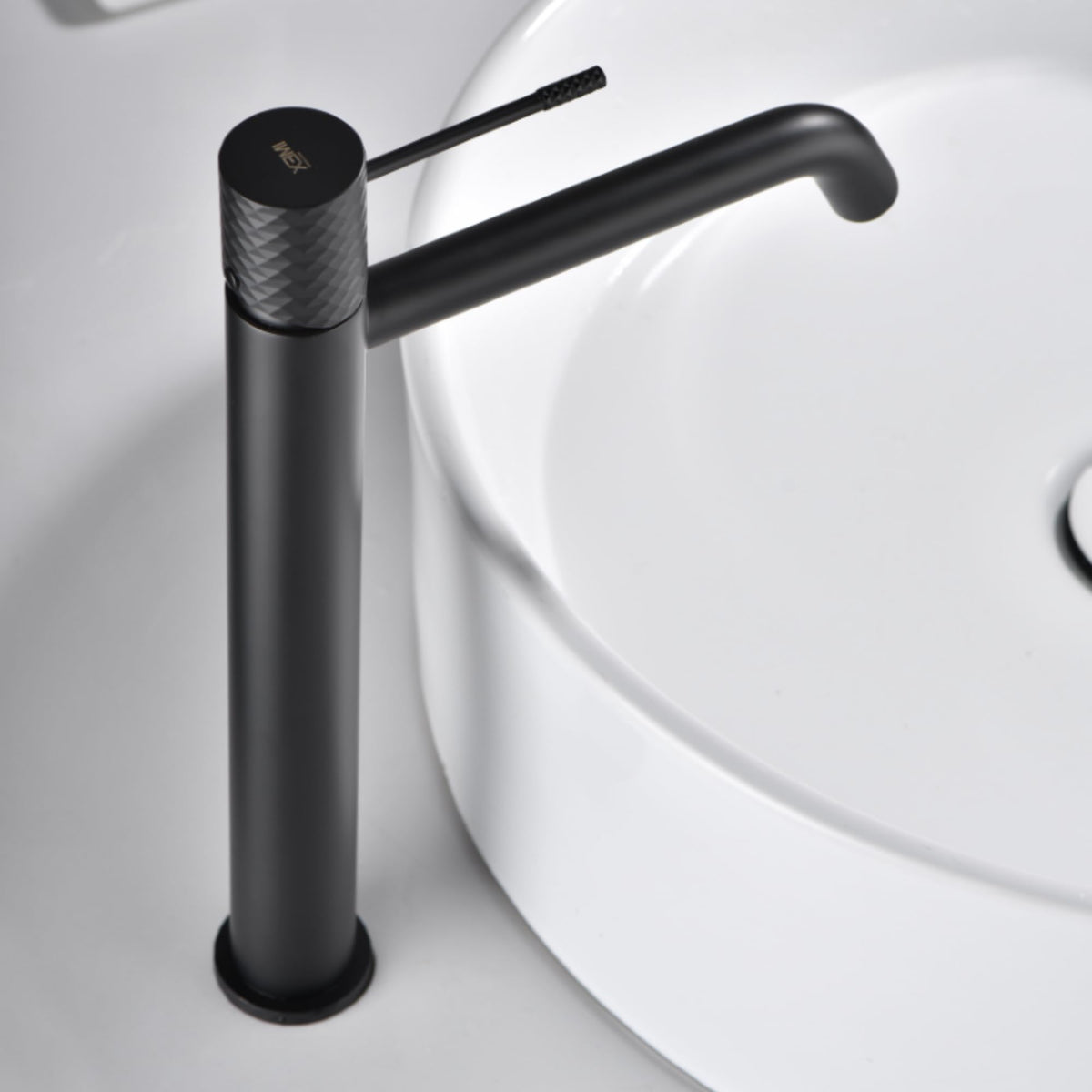 GRIFO LAVABO CAÑO ALTO MONOMANDO SERIE GÉNOVA