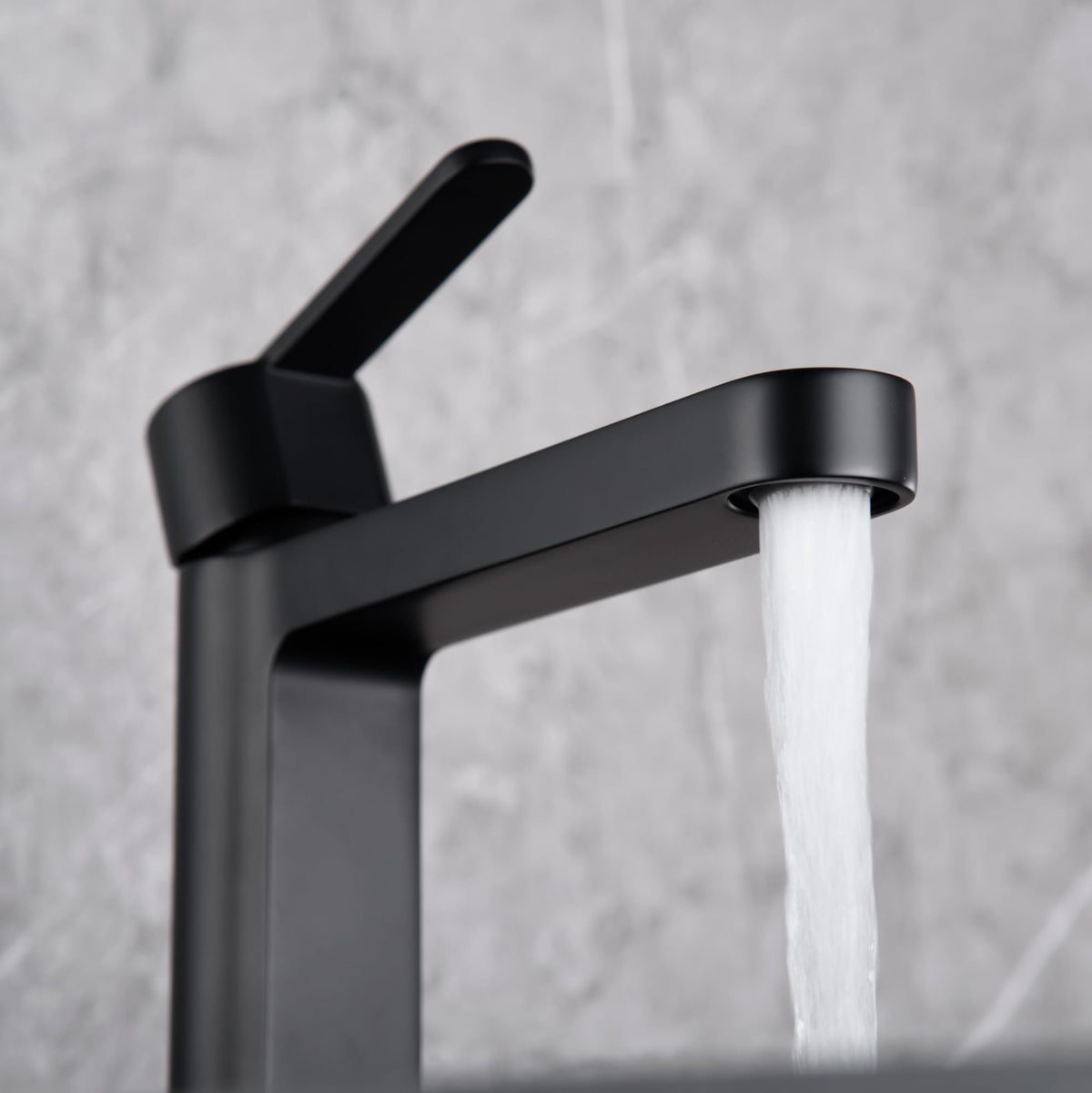 Miscelatore monocomando per lavabo con canna bassa Serie ROMA