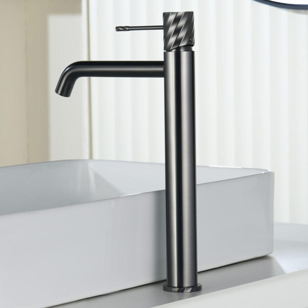 GRIFO LAVABO CAÑO ALTO MONOMANDO SERIE BLESS