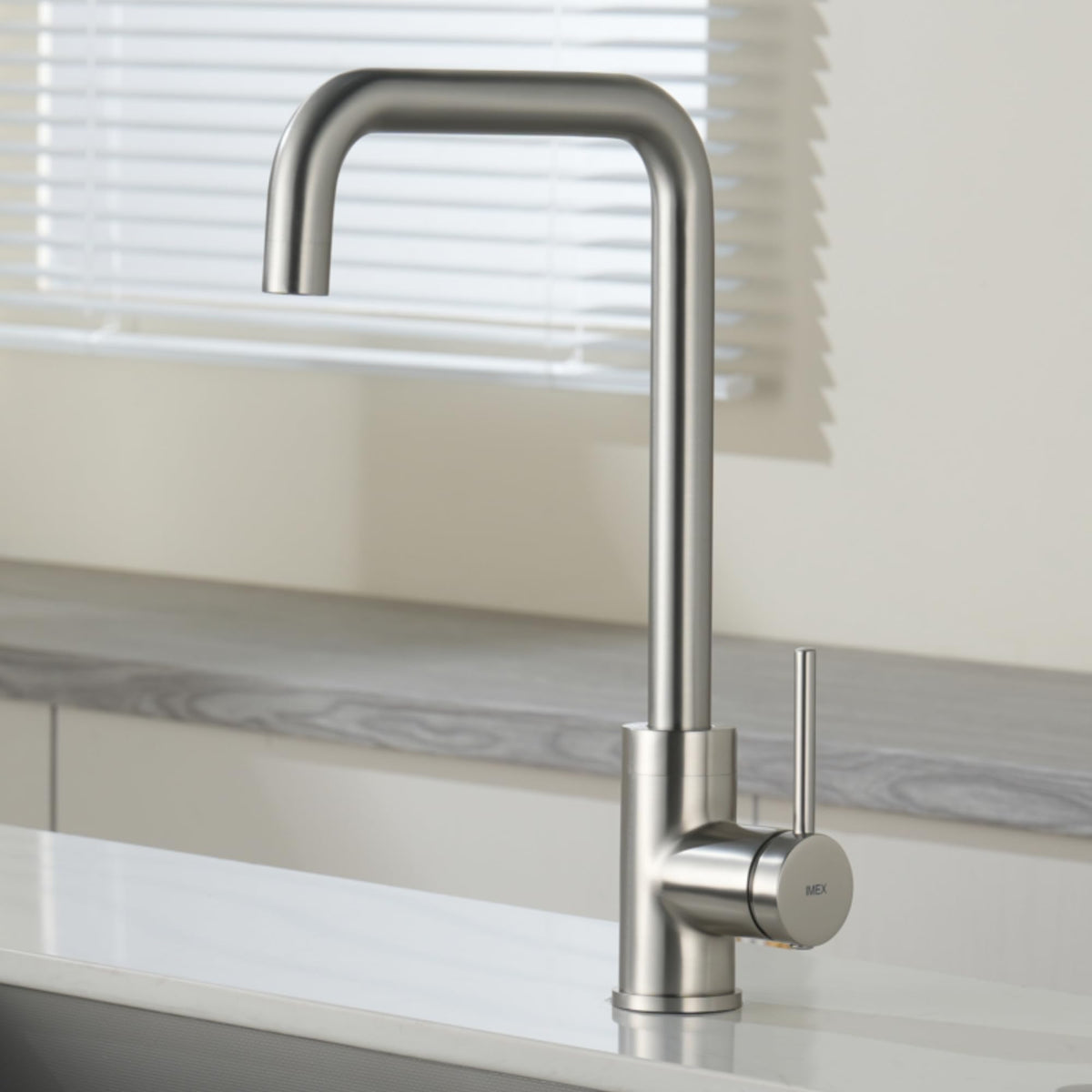 GRIFO DE COCINA SERIE LOIRA