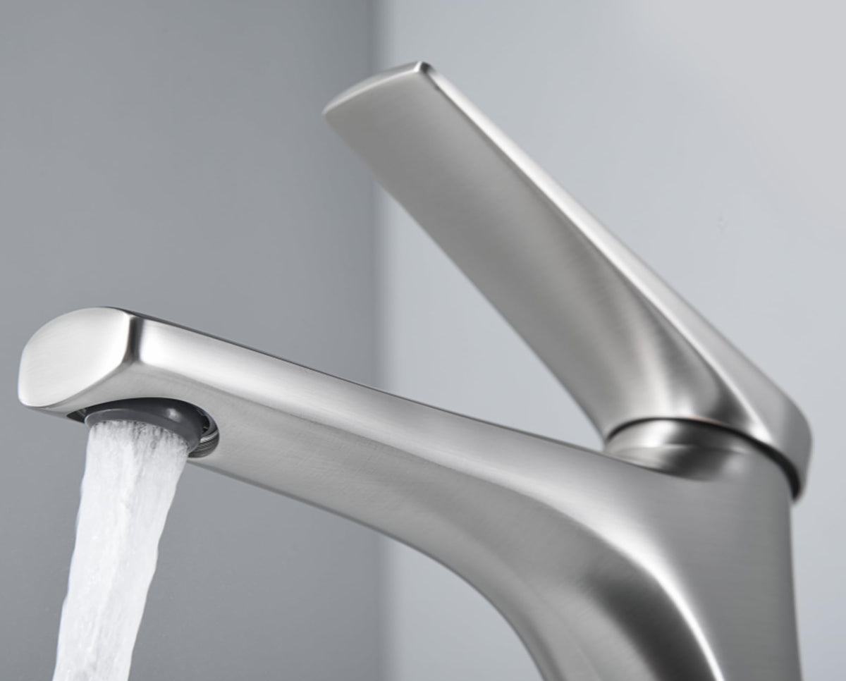 GRIFO LAVABO CAÑO BAJO MONOMANDO SERIE DELOS