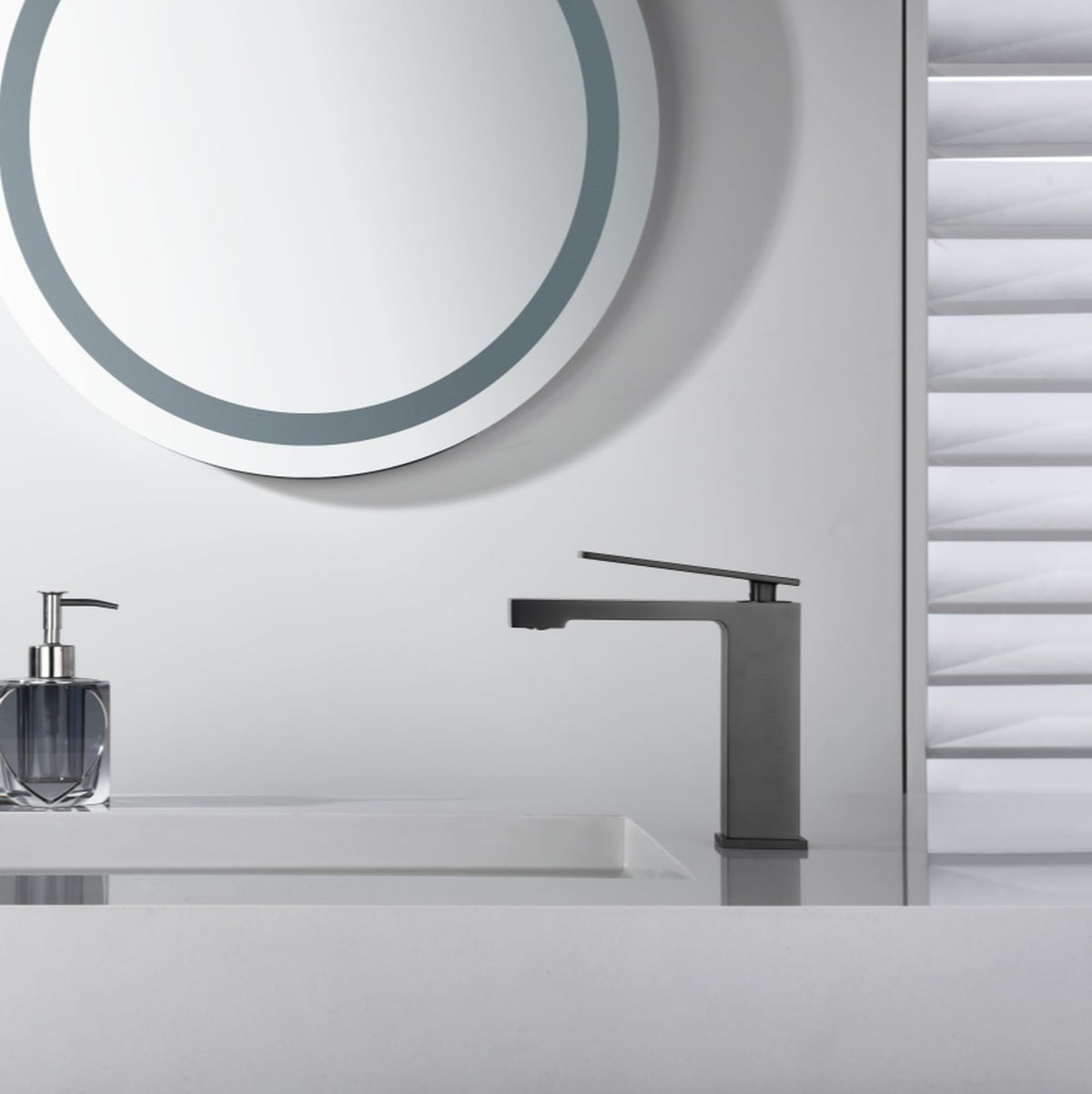 Mitigeur de lavabo à bec bas Série PISA