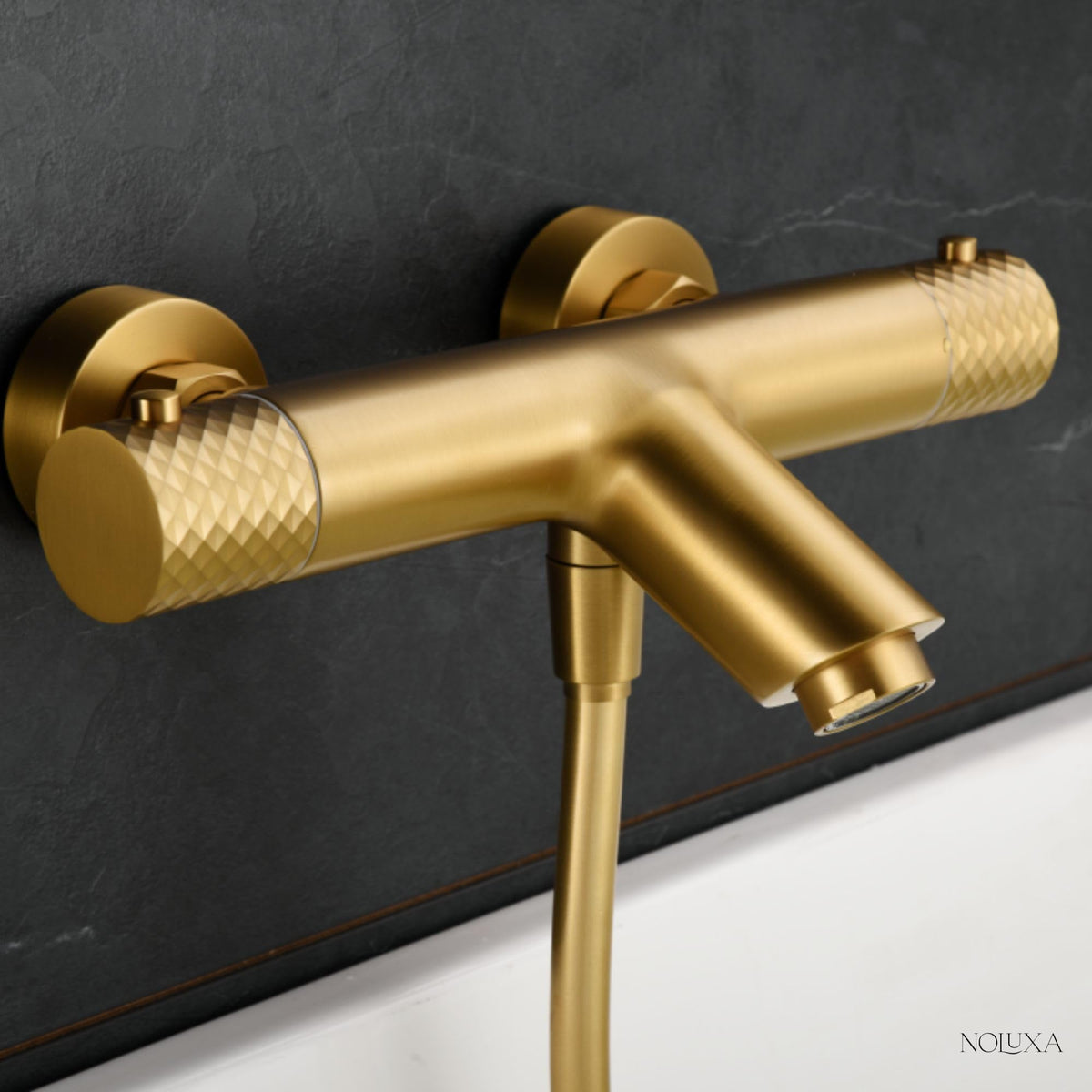 GRIFO BAÑERA Y DUCHA TERMOSTÁTICO SERIE GÉNOVA