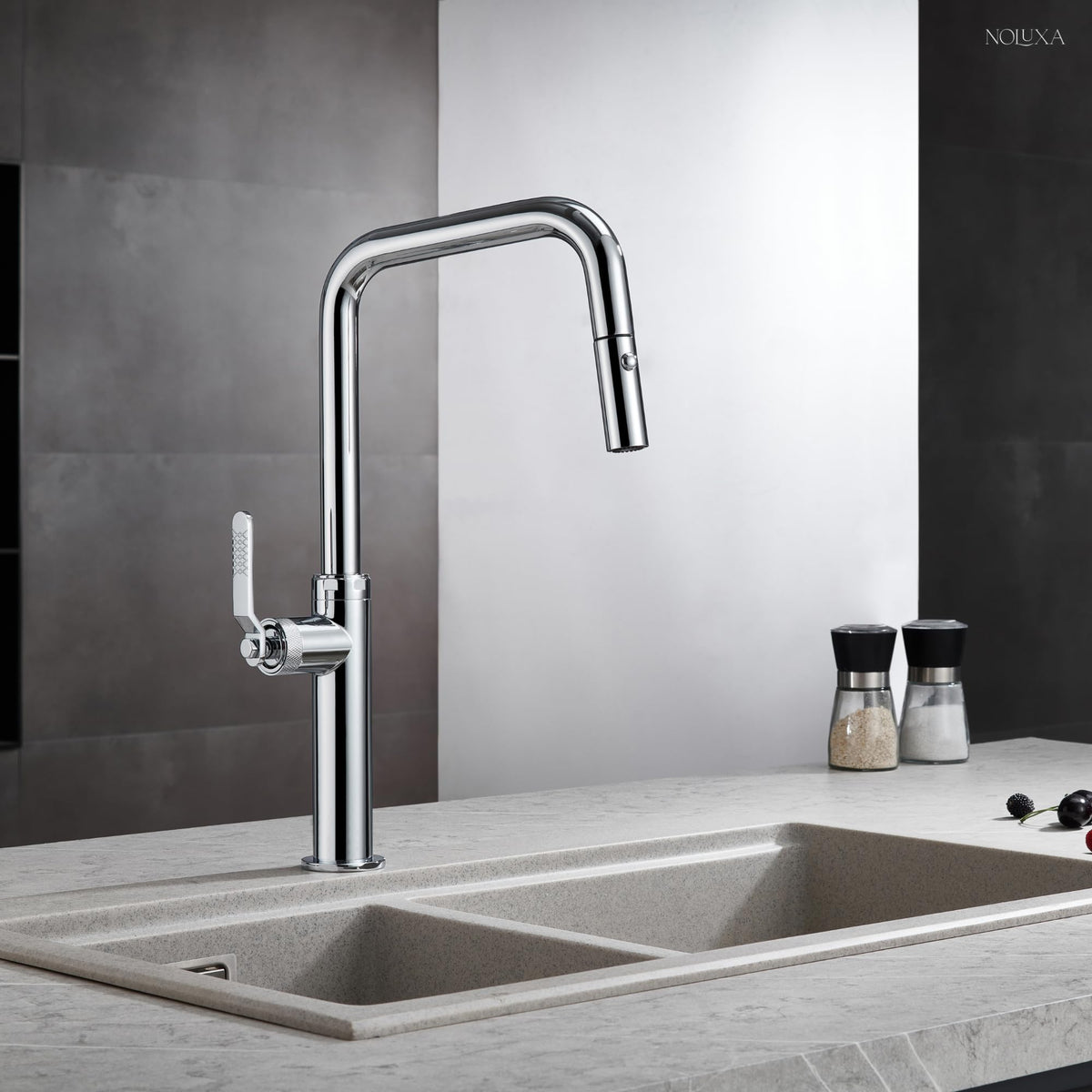 GRIFO DE COCINA EXTRAÍBLE CON DIFUSOR SERIE NIZA