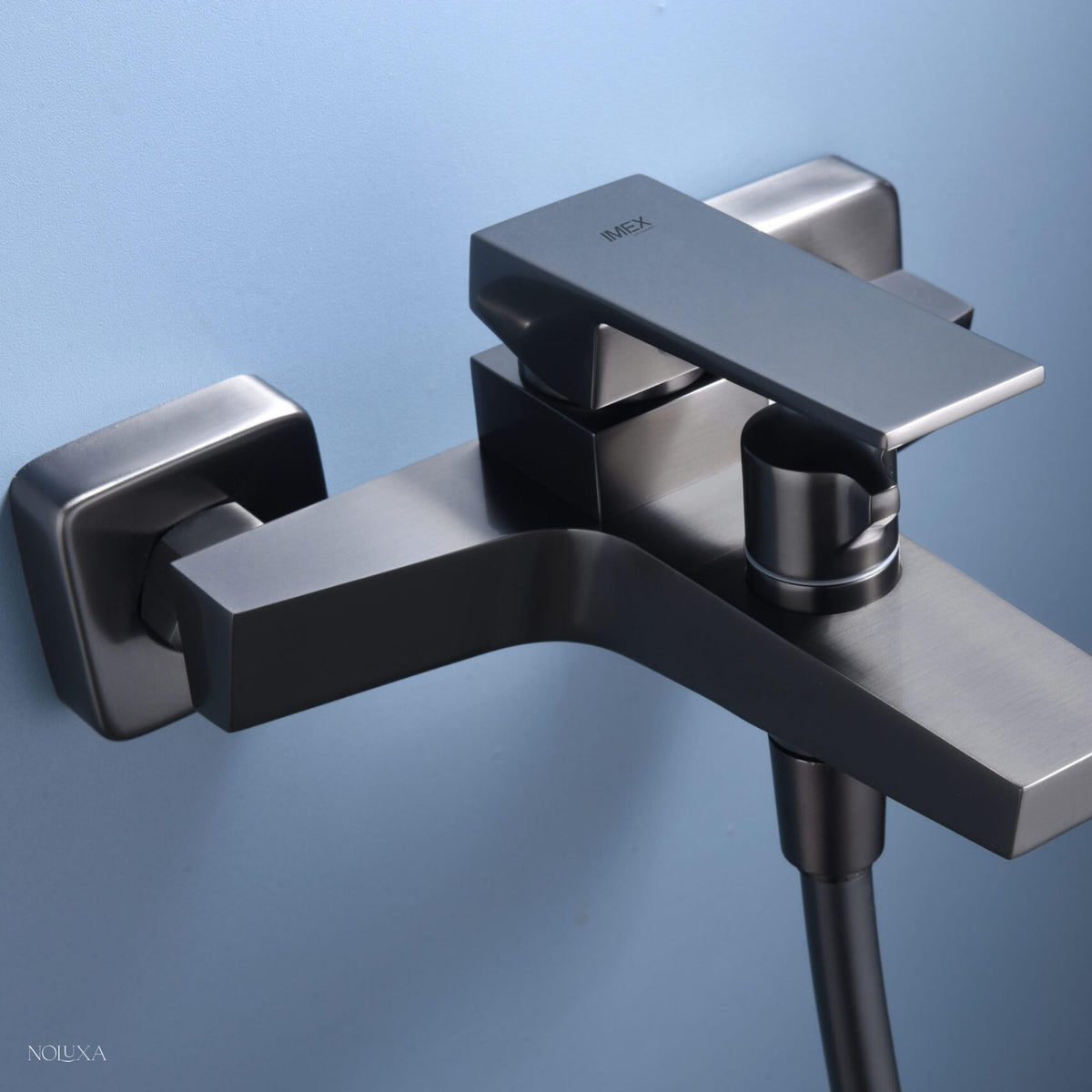 SINGLE-LEVER BATH AND SHOWER MIXER ART SERIES
