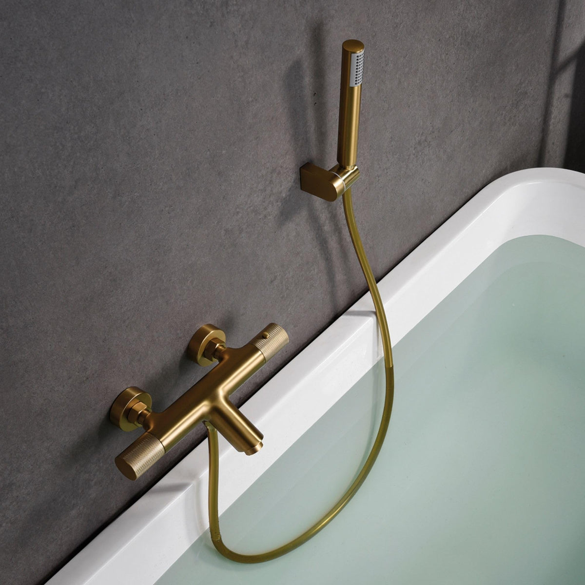 GRIFO BAÑERA Y DUCHA TERMOSTÁTICO SERIE LINE