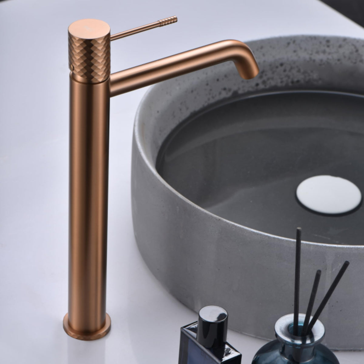 GRIFO LAVABO CAÑO ALTO MONOMANDO SERIE GÉNOVA