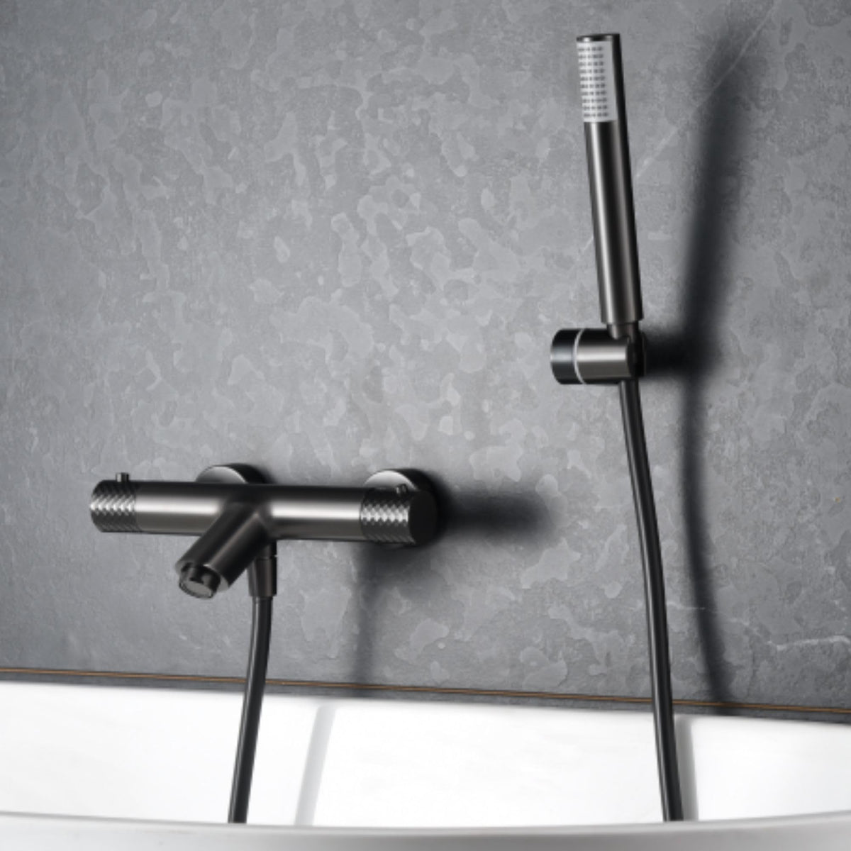 GRIFO BAÑERA Y DUCHA TERMOSTÁTICO SERIE GÉNOVA