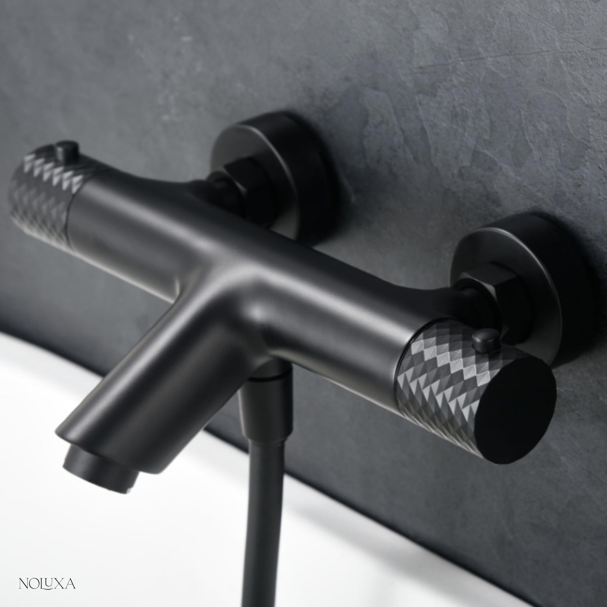 GRIFO BAÑERA Y DUCHA TERMOSTÁTICO SERIE GÉNOVA