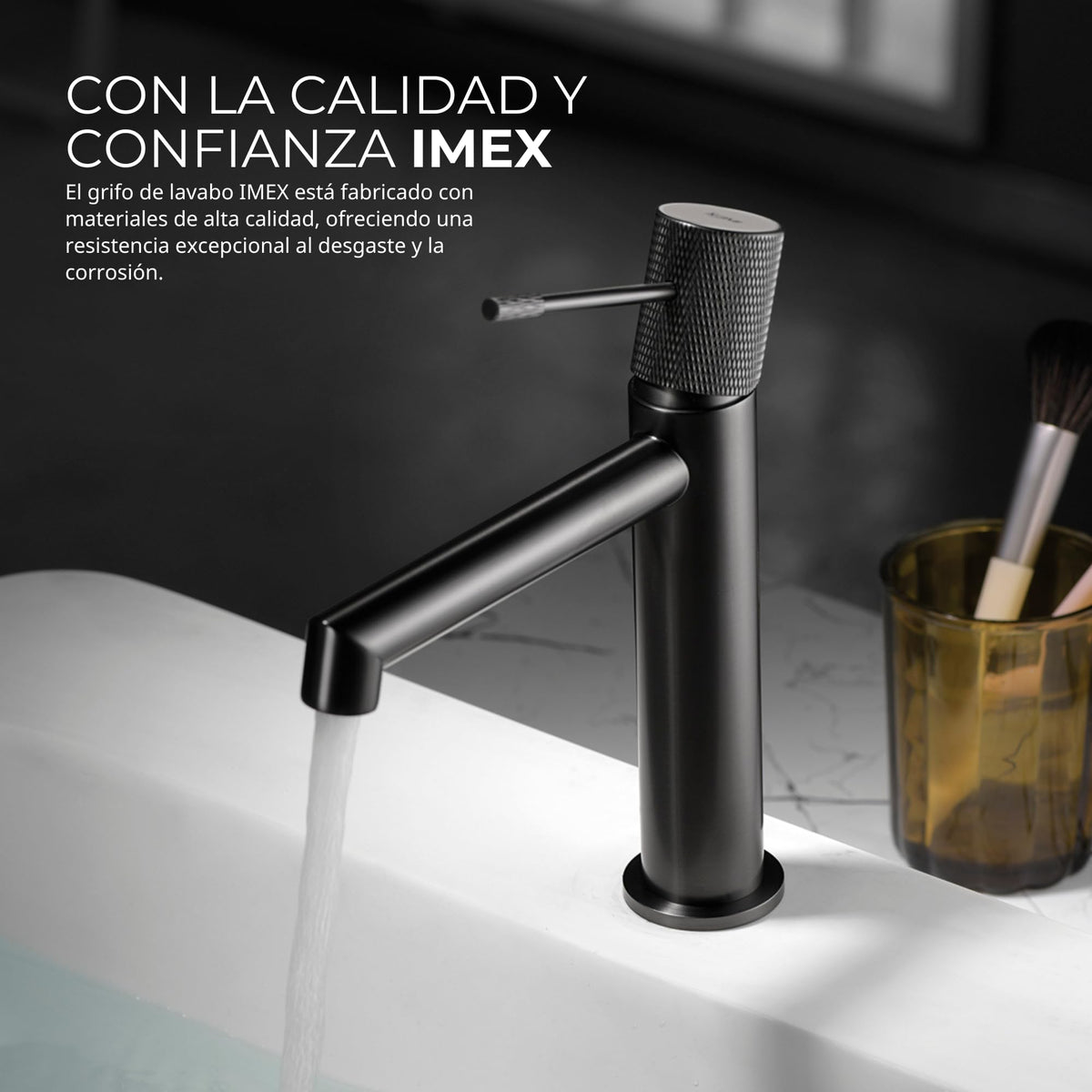 Miscelatore monocomando per lavabo con canna bassa Serie LINE